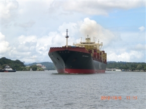 �p�i�}�^�� �ʉ߂̑D���@�̌����s�L�`�^�͂̎d�g�݂��킩��