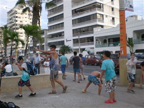 �G�N�A�h���@�T���^ �G���i���̋����[���K��