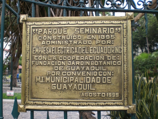 �O�A���L�[�� (Guayaquil) - �G�N�A�h���ő�̍`�p�s�s