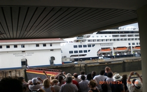 �p�i�}�^�� �ʉ߂̑D���@�̌����s�L�`�^�͂̎d�g�݂��킩��