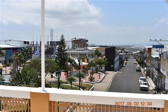 �����e�N���X�e�B - �G�N�A�h�� �n�b�g �i�p�i�}�X�j���˂̒n