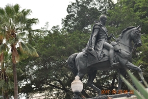 �O�A���L�[�� (Guayaquil) - �G�N�A�h���ő�̍`�p�s�s