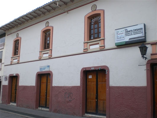 エクアドル クエンカ (Cuenca) 世界遺産の文化都市