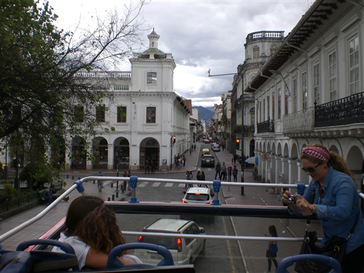 エクアドル クエンカ (Cuenca) 世界遺産の文化都市