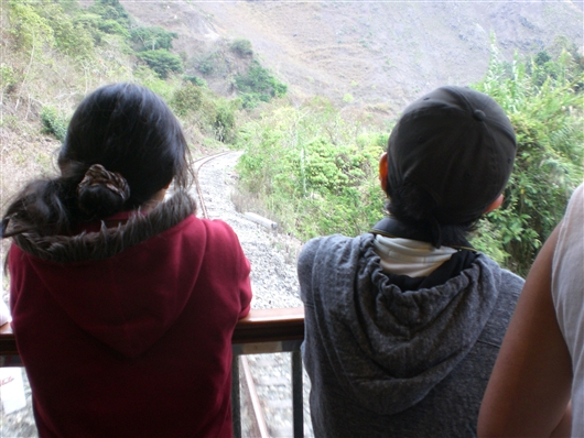 エクアドル アンデス 列車の旅 山岳鉄道 悪魔の鼻